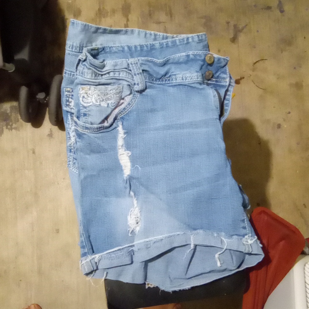 Short and sexy series shorts - Picture 3 of 9